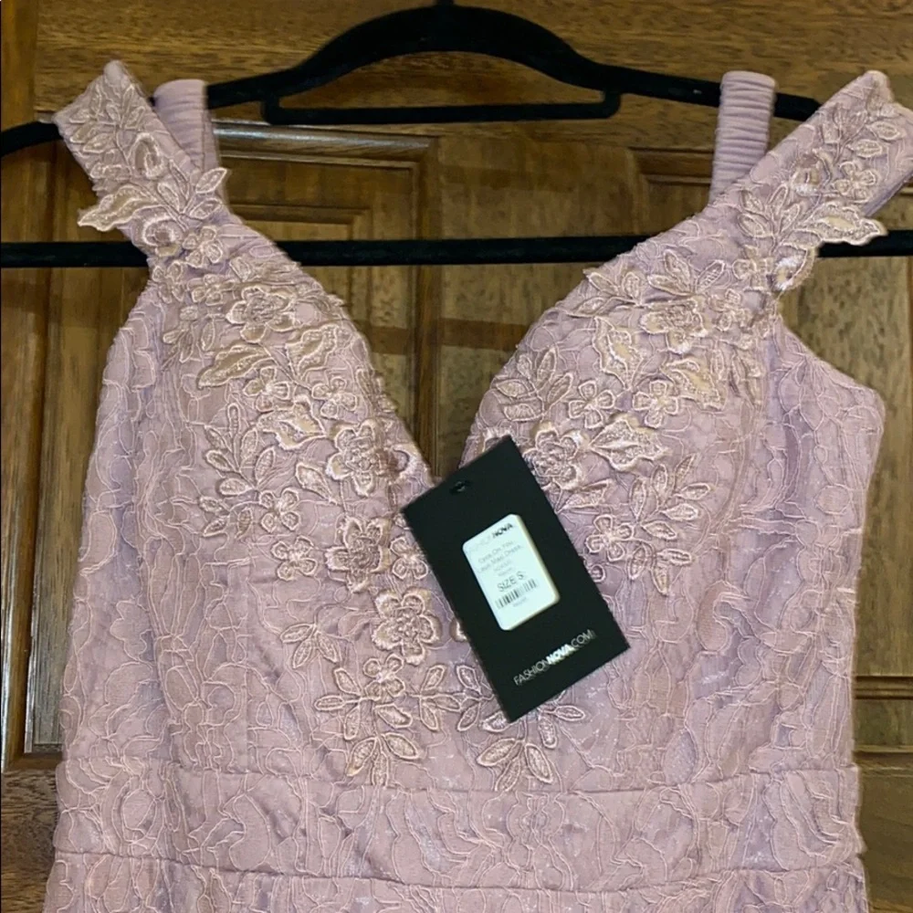 Long Dress - Picture 5 of 6